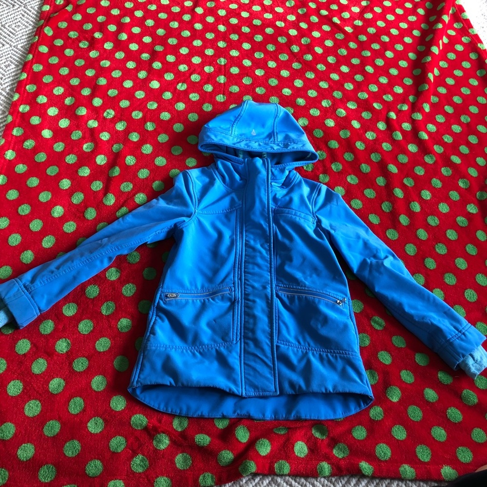 Ivivva jacket size 6